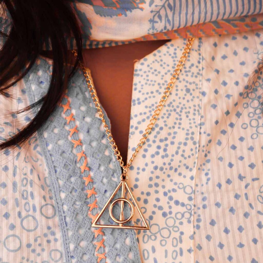 Deathly Hallows Necklace – Golden