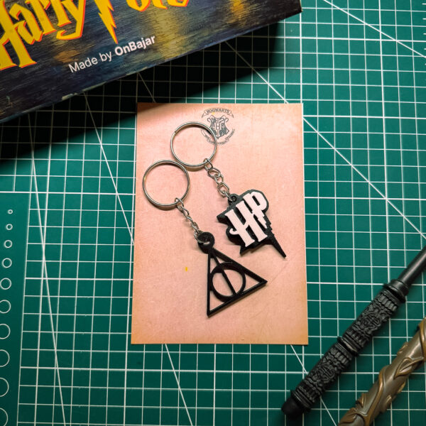 HP keyring & Deathly Hallows