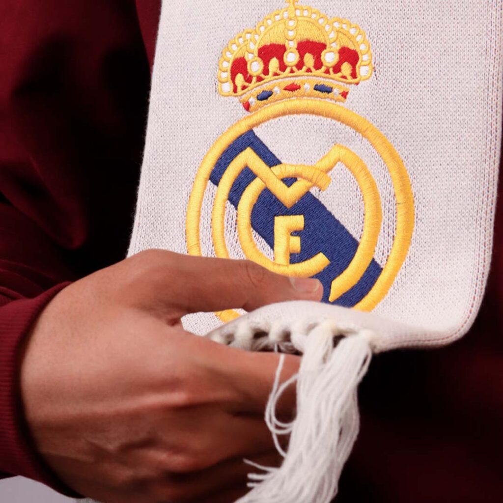 Real Madrid Muffler